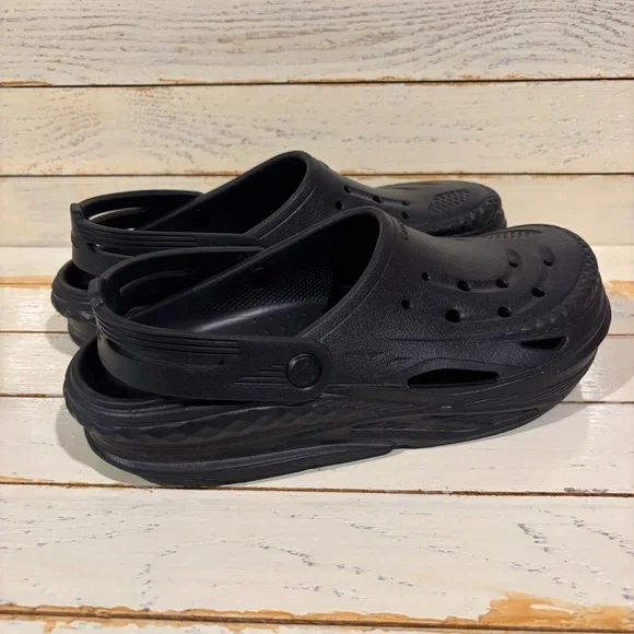 CROCS Black Men's Loafers & Slip-Ons - Picture 7 of 10